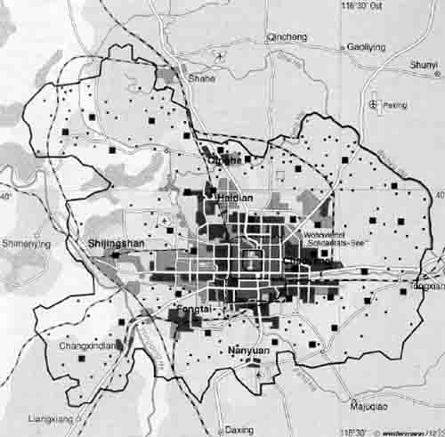 Карта из немецкого атласа дает представление о соотношении реальной городской застройки и административной территории города Пекина