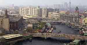 Вид на набережную реки Хуанпу