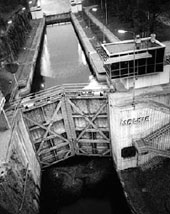 Шлюз Мялкия — первый от Саймы