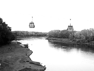 Канатная дорога через реку Урал