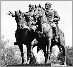 Монумент Дружбы народов «Навеки с Россией» во Владикавказе